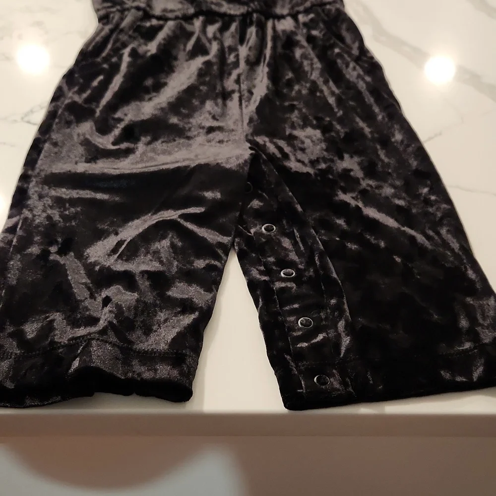 2T Cat & Jack velour jumpsuit